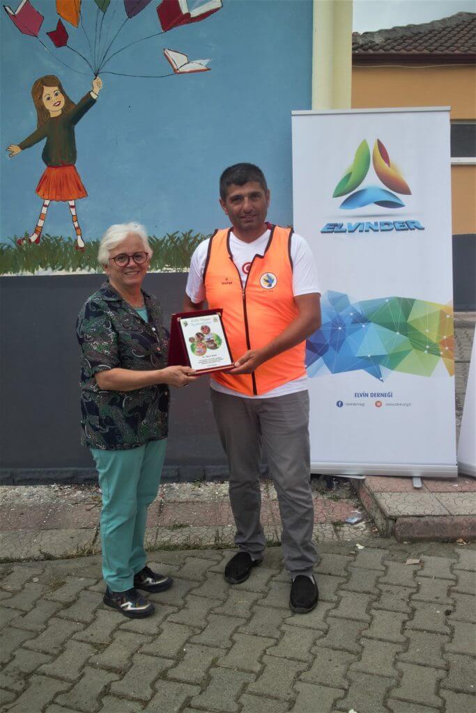 ELVİN ve PTT-DER Düzardıç Köyü Okul Boyama ve Çocuk Şenliği görseli