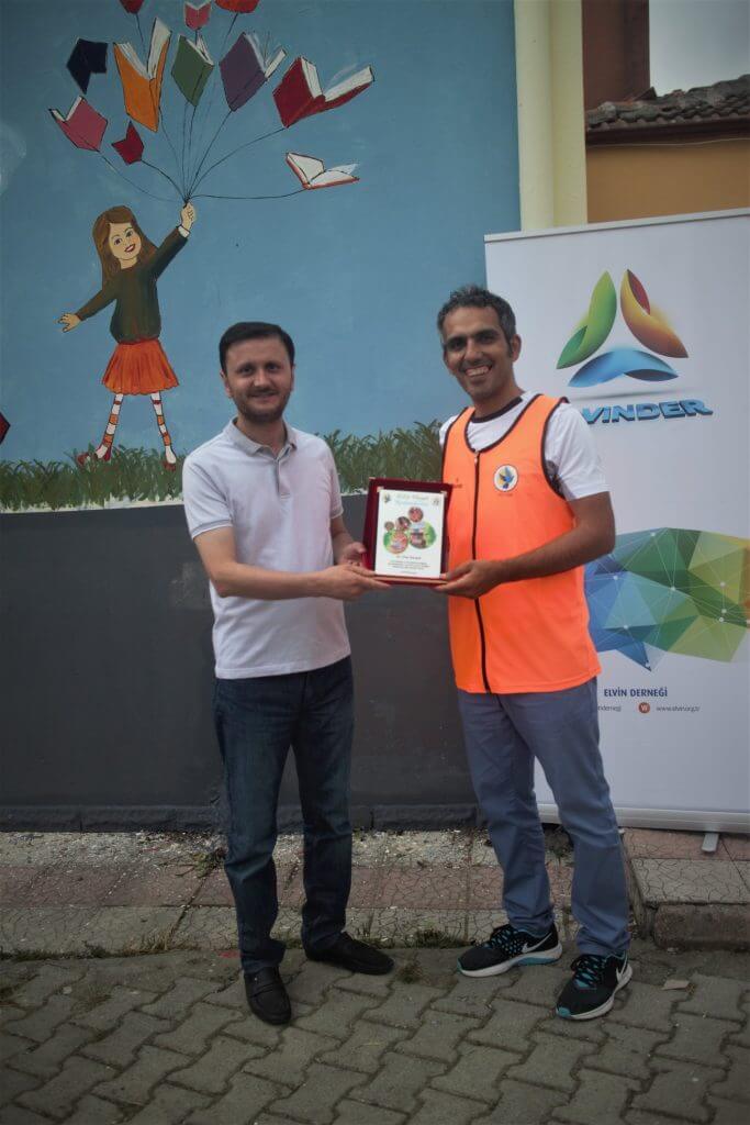 ELVİN ve PTT-DER Düzardıç Köyü Okul Boyama ve Çocuk Şenliği görseli