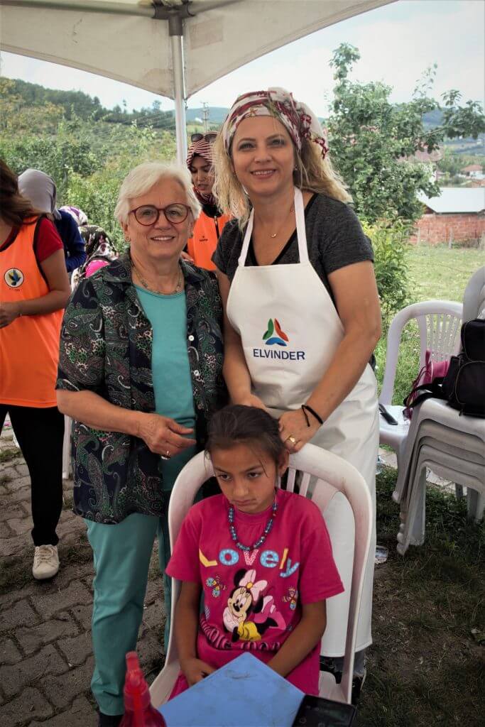 ELVİN ve PTT-DER Düzardıç Köyü Okul Boyama ve Çocuk Şenliği görseli