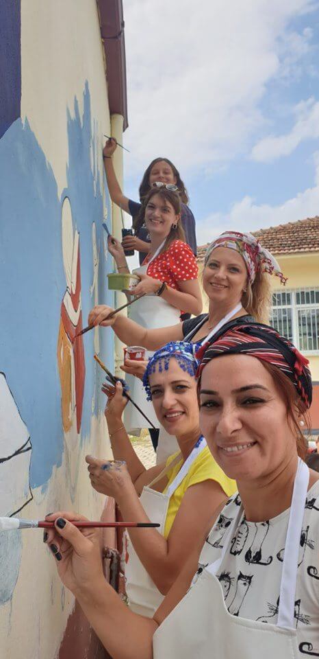 ELVİN ve PTT-DER Düzardıç Köyü Okul Boyama ve Çocuk Şenliği görseli