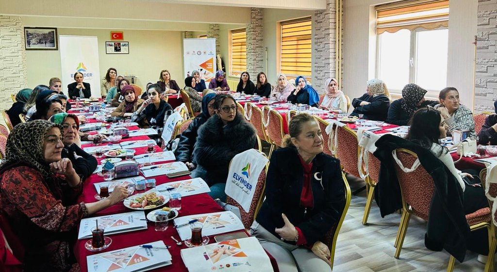 Kanatlanan Kadınlar Projesi Bitlis Toplantısı görseli