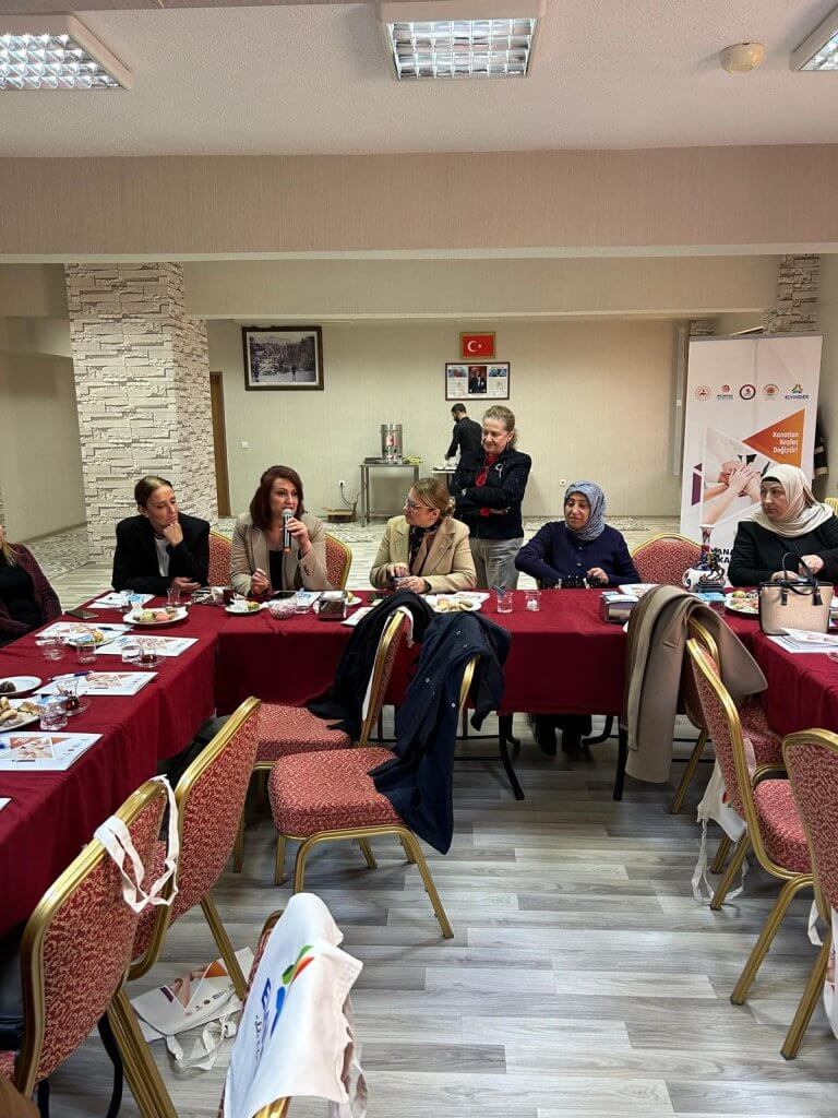 Kanatlanan Kadınlar Projesi Bitlis Toplantısı görseli