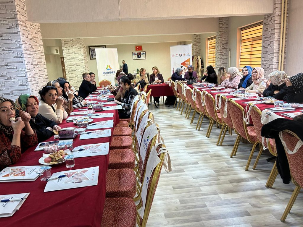 Kanatlanan Kadınlar Projesi Bitlis Toplantısı görseli