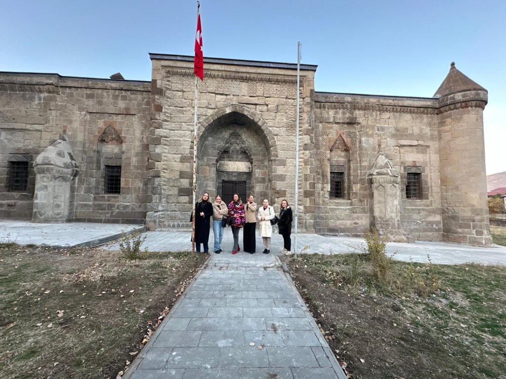 Kanatlanan Kadınlar Projesi Bitlis Toplantısı görseli